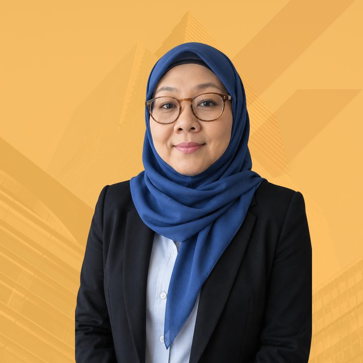 Nora Morshidi professional portrait